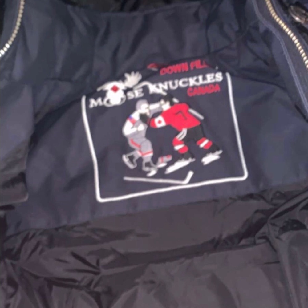 A women moose knuckle jacket